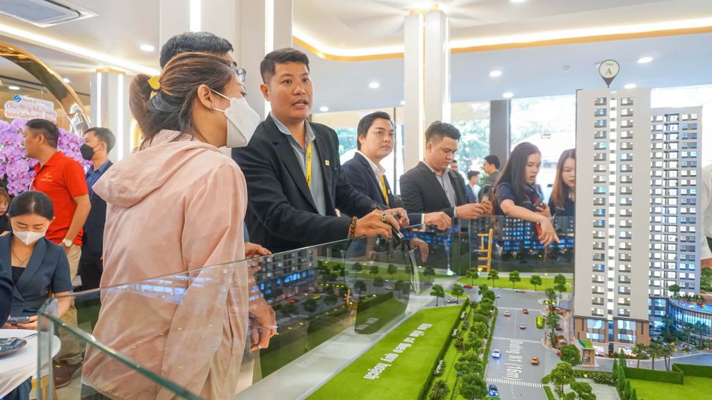 the-privia-mo-ban-cuoi-nam-2023